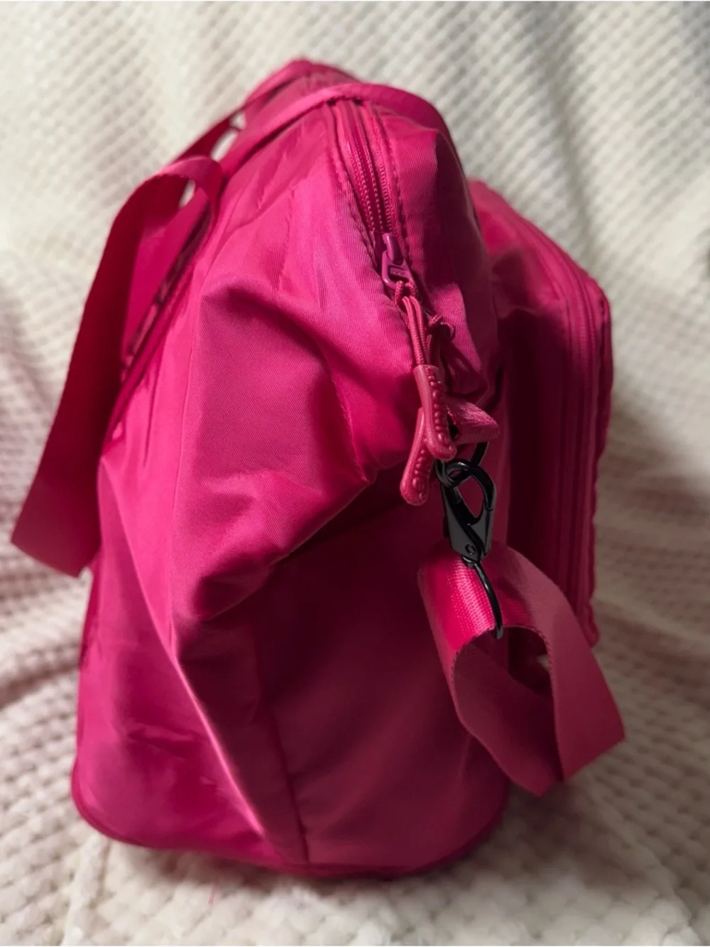 The Foldie Travel Bag - Picture 5 of 10